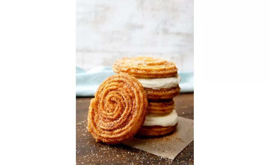 cinnabon-churro-swirls.png