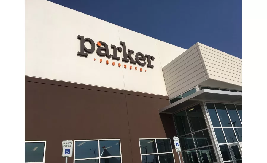 Parker products ribbon cutting 3.webp?alt=the+plant+recently+opened+with+a+ribbon+cutting+ceremony