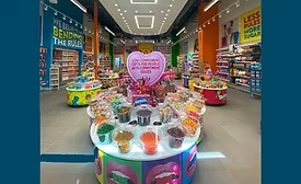 IT'SUGAR expands Lynnfield, MA location, opens Dania Beach, FL location