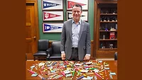 U.S. Senate Candy Desk welcomes new occupant U.S. Senate Candy Desk welcomes new occupant