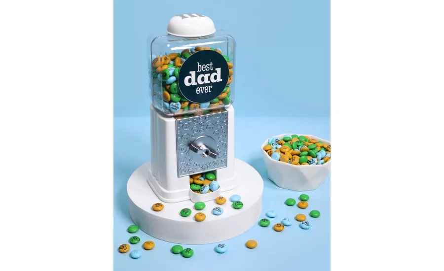 M&M'S debuts Mother's Day, Father's Day, and graduation gifts for spring