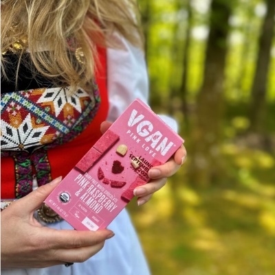VGAN vegan chocolate bars