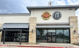 Fatburger, Round Table Pizza open first co-branded location
