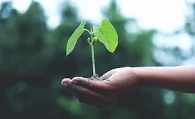Mondelēz International releases Snacking Made Right ESG report