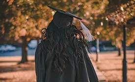Marinela presents four $25,000 scholarships to promising students