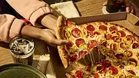 Domino's thinks thin with New York Style Pizza Domino's thinks thin with New York Style Pizza