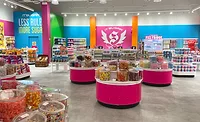 IT'SUGAR relocates, opens expanded store in Nashville IT'SUGAR relocates, opens expanded store in Nashville