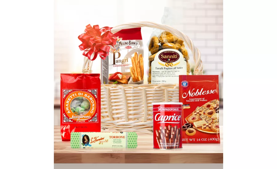 Supermarket Italy debuts baked goods and snack baskets