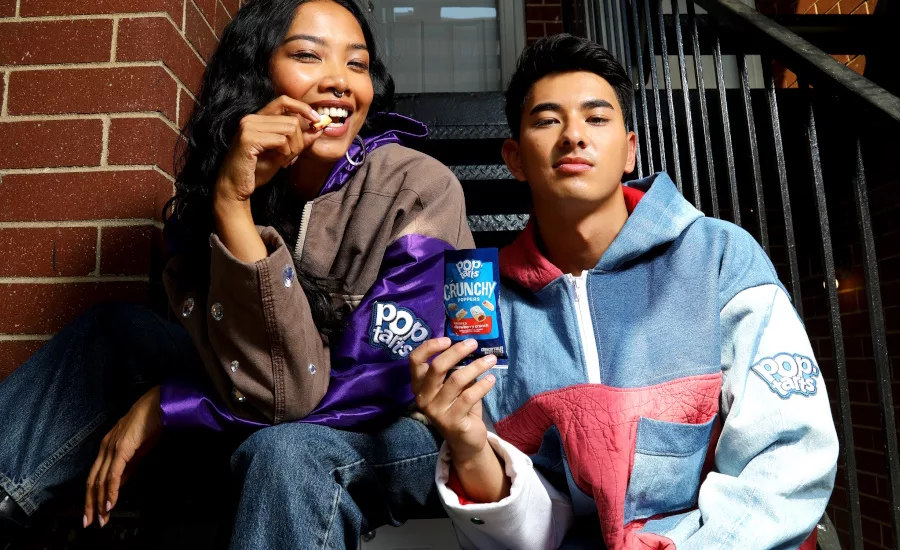 PopTarts Crunchy Poppers Pullover