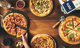 Porta launches Roman-style frozen pizzas at retail