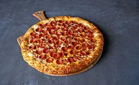 Round Table Pizza adds two baked items to its menu