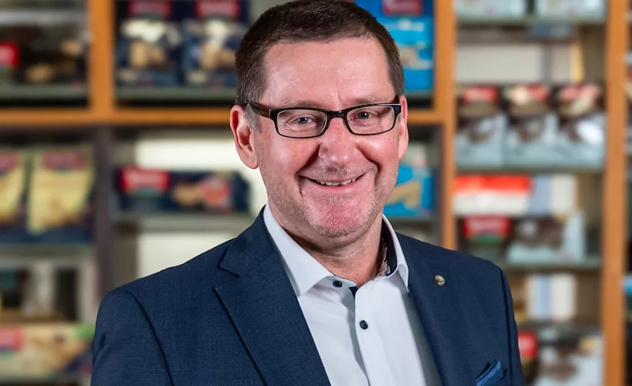 Loacker's Ulrich Zuenelli wins ISM Award