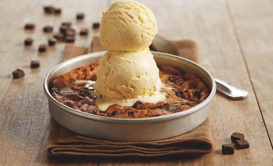 BJ's chocolate chunk Pizookie