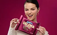 selena-gomez-oreo.jpg Selena Gomez, courtesy of Mondelez International
