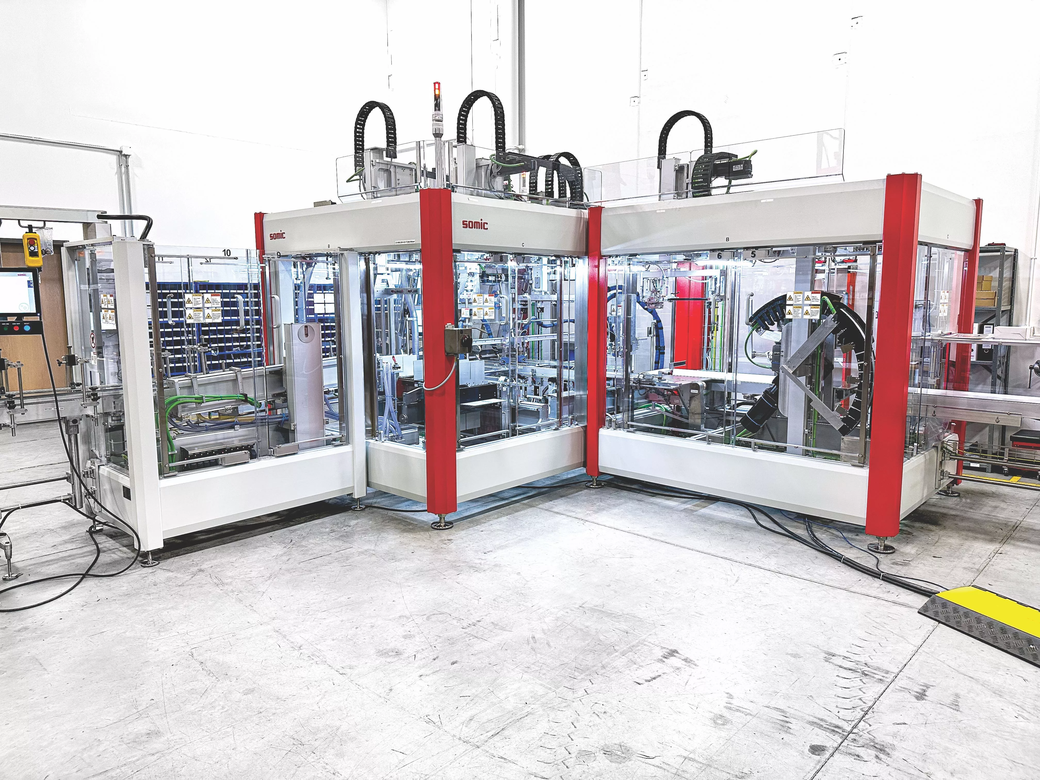 Integrated sandwich packaging line