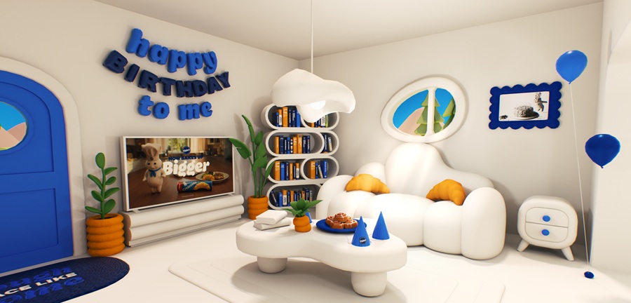 White-decorated Pillsbury Doughboy living room