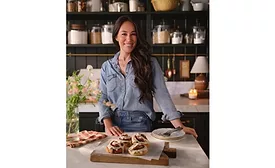 Johanna Gaines Magnolia Table cinnamon rolls