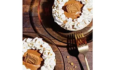 Crumbl rolls out Thanksgiving pies