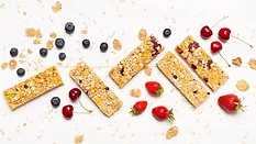 snack bars with fruit
