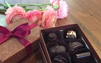 Honey and chocolate can allow for permissible indulgence
