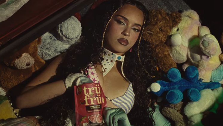 Tru Fru music video cameo