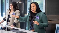 Left to right: ADM's Shelley Rudisill and Jennifer Zhou