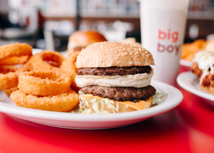 Big Boy hamburger