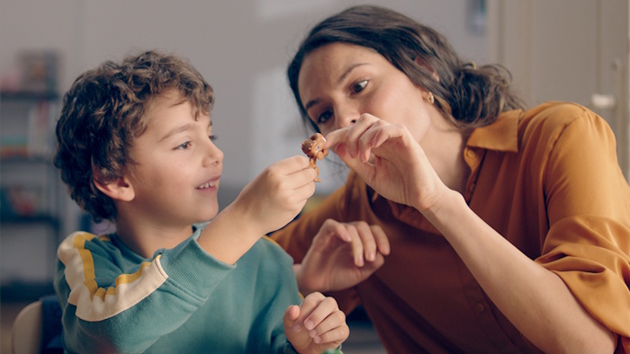Kinder supports "Power of Play: Family Connection" study​