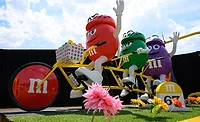 M&M's x Tour de France