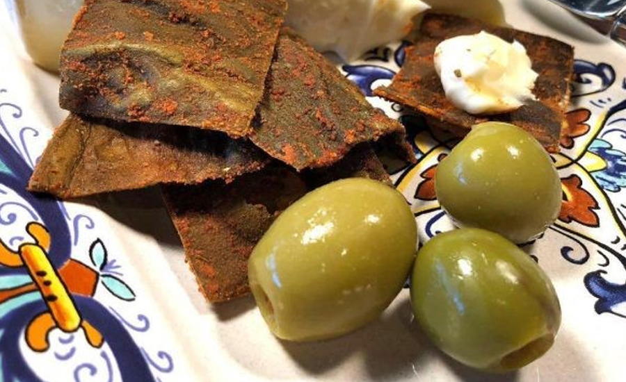 umami-rich flavored kelp snacks