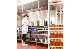 Amped Kitchen addresses Chicago's increased need for food production space