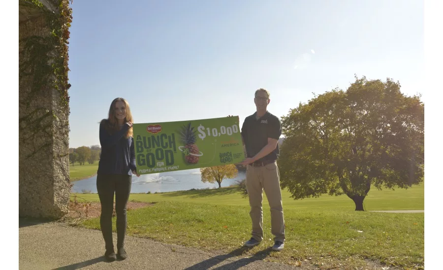 Fresh Del Monte donates $10,000 to Feeding America for 'Bunch of Good' campaign