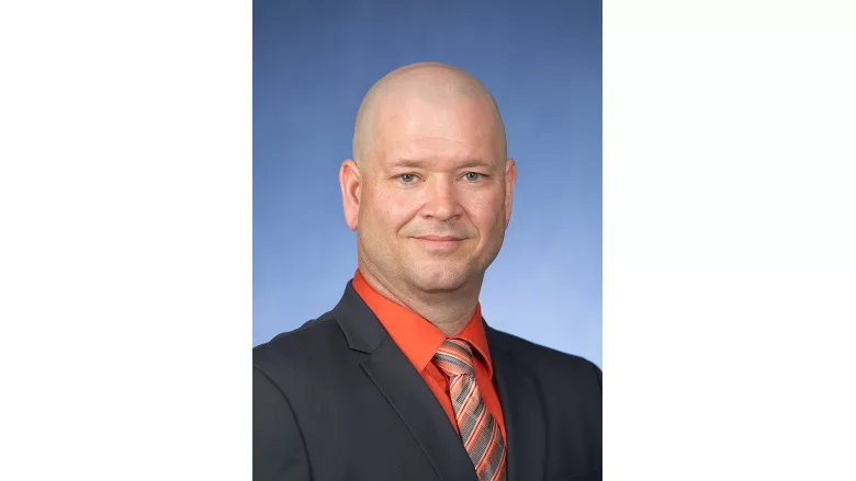 Stellar promotes Mike Davis to senior vice president