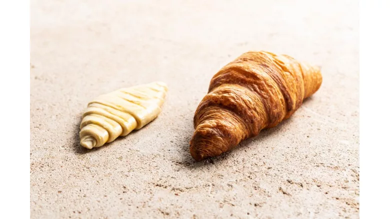 Bake’Up frozen croissant, uncooked on the left and cooked on the right.