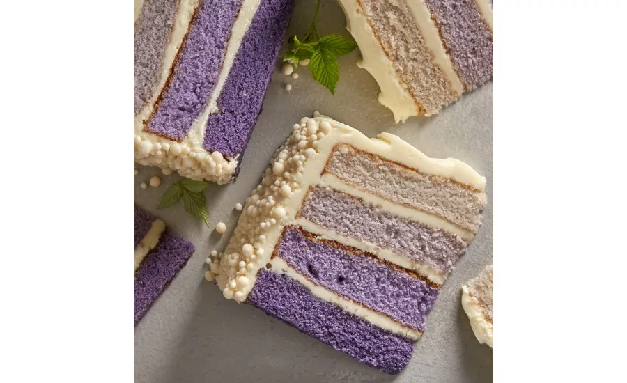Devonshire ombre cake