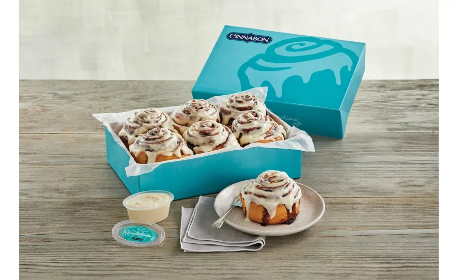 Harry & David partners with Cinnabon