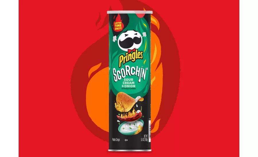 Pringles Scorchin Sour Cream & Onion chips