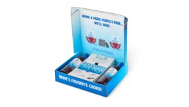 OREO THINS x Barefoot Red Blend Wine collaboration pack