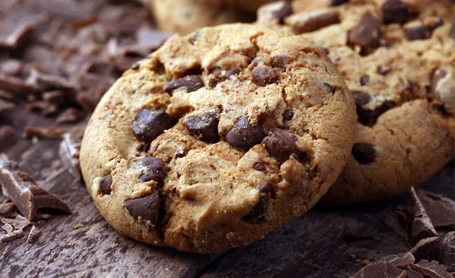 chocolate chip cookies