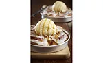 BJ's Restaurant & Brewhouse Cinnamon Roll Pizookie