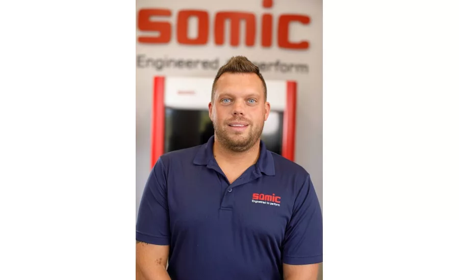 SOMIC Packaging promotes Philipp Lenz to technical service coordinator