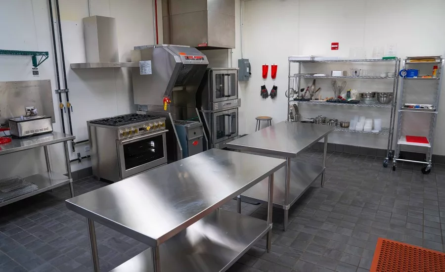 Blommer Hot Kitchen_web.jpg