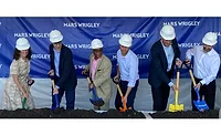 Mars Wrigley groundbreaking_web.jpg Mars Wrigley groundbreaking_web.jpg