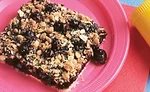 Blue Diamond Almonds blueberry oatmeal bar