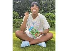 Kelly Rowland_Black Forest