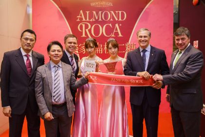 Almond Roca in China