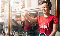 Chocolats Favoris Chocolats Favoris expands into Western Canada.