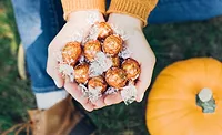 Lindt releases new LINDOR Pumpkin Spice truffle.