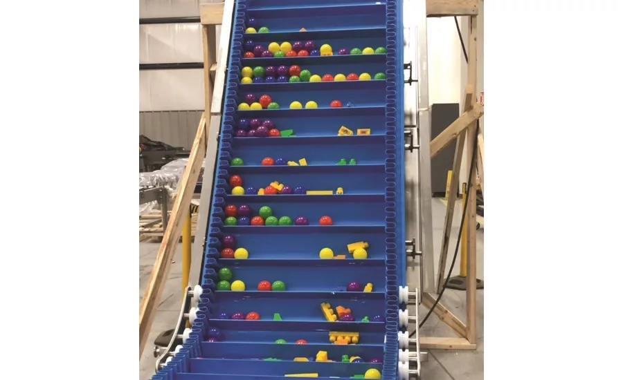 Multi-Conveyor Sanitary Flighted Incline conveyor