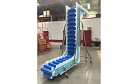 DynaClean frozen food conveyor